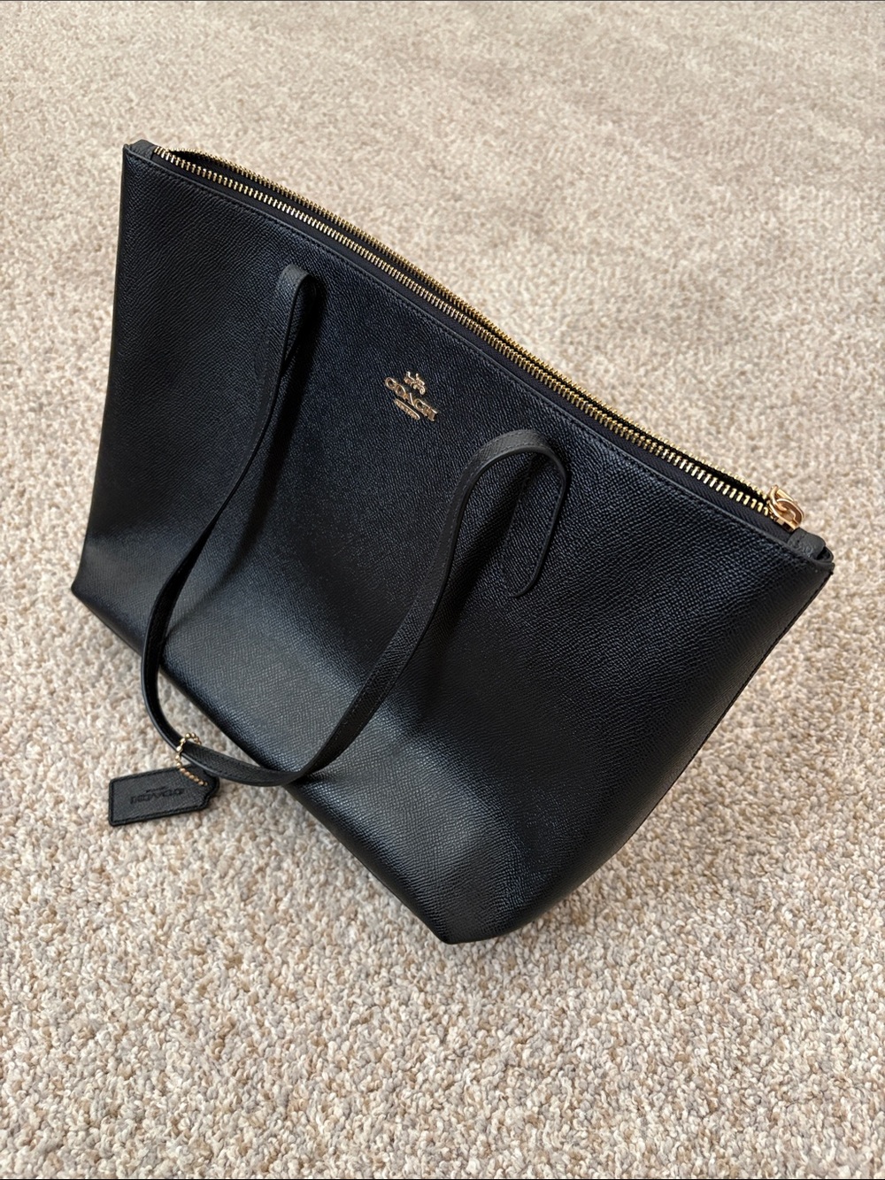 Coach City Tote Black Smooth Leather Gold Hardware Zip Top Large